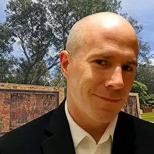 gawler real estate agent andrew mckiggan at gawler wall